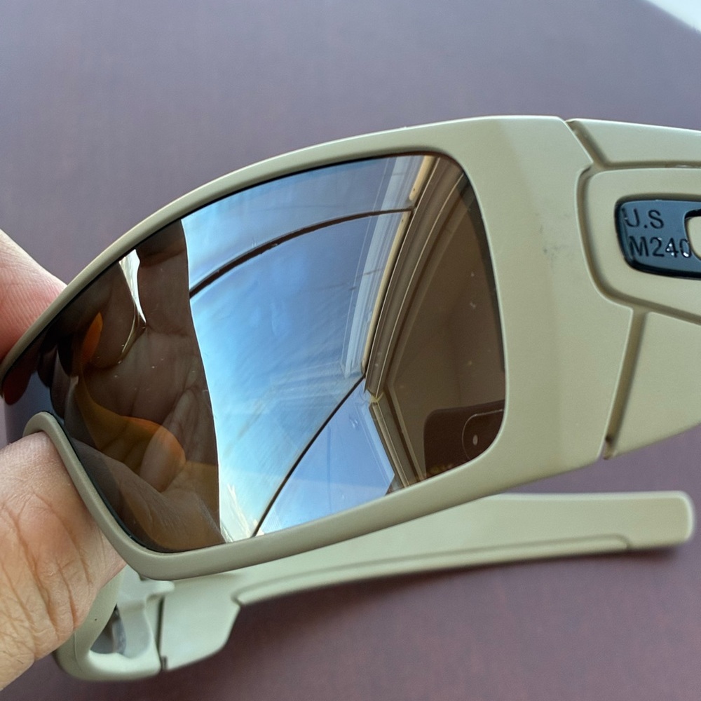 Oakley Glasses - Picture 6 of 15